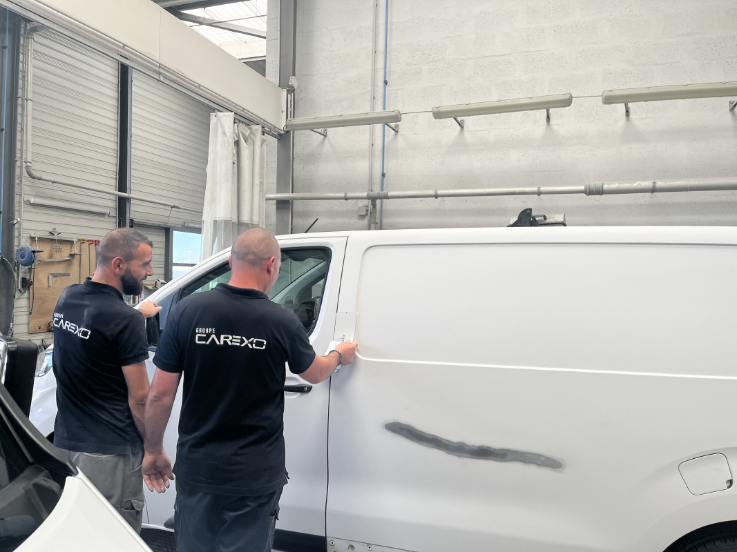 Un service de carrosserie de A à Z